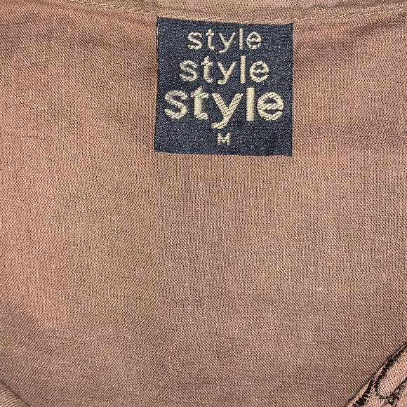 Style Brand Button Shirt - Picture 3 of 3